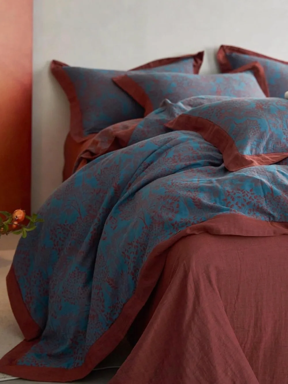 Mixinni Muslin Cotton Vintage Blue Floral Duvet Dyed Burgundy Jacquard - Queen